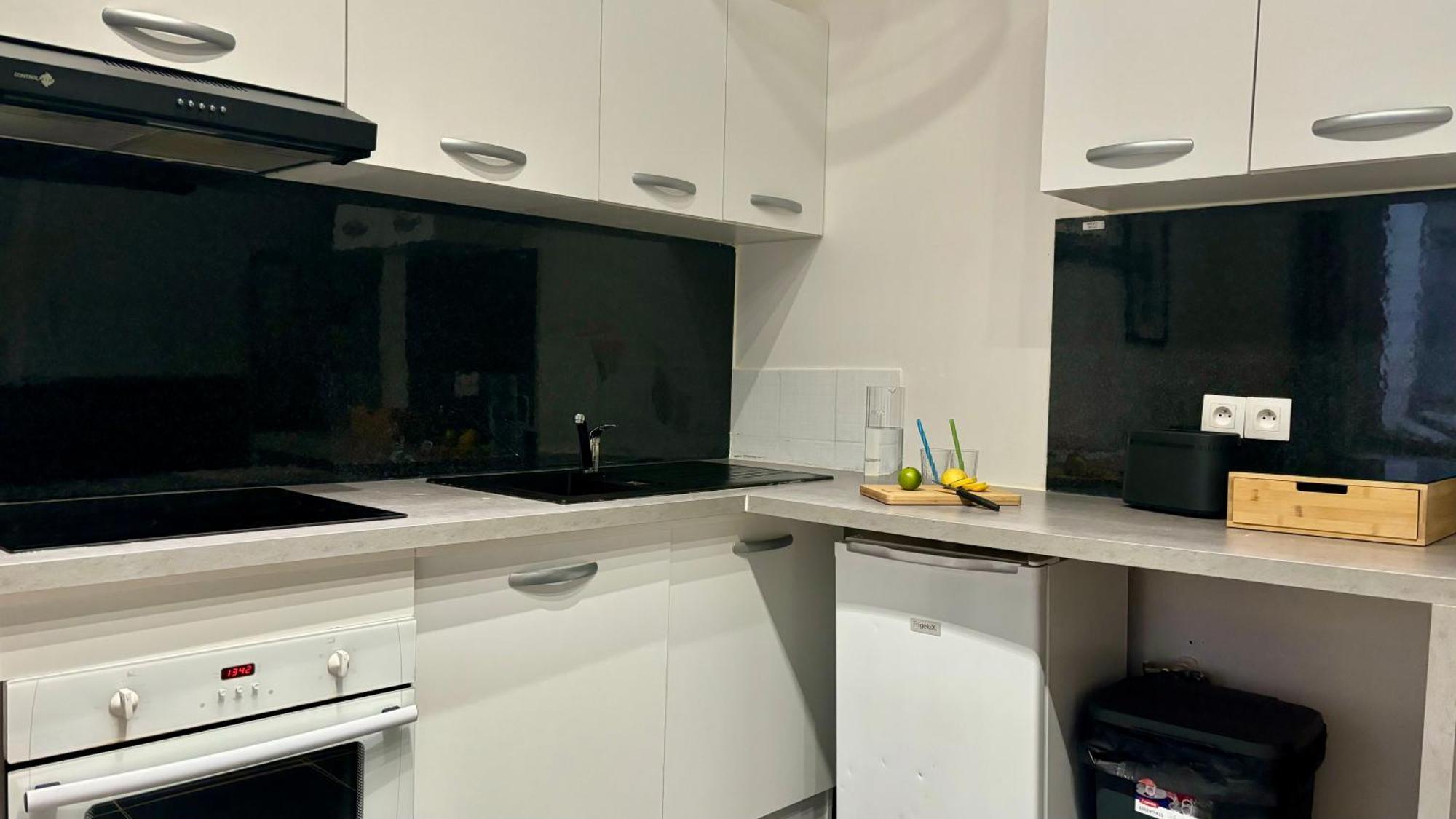 Appartement Calme Et Cosy - Proche Centre Ruan Exterior foto